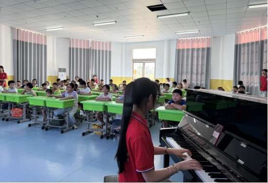 堆财网 安徽滁州明光市：16支大学生支教团的乡村夏日约定